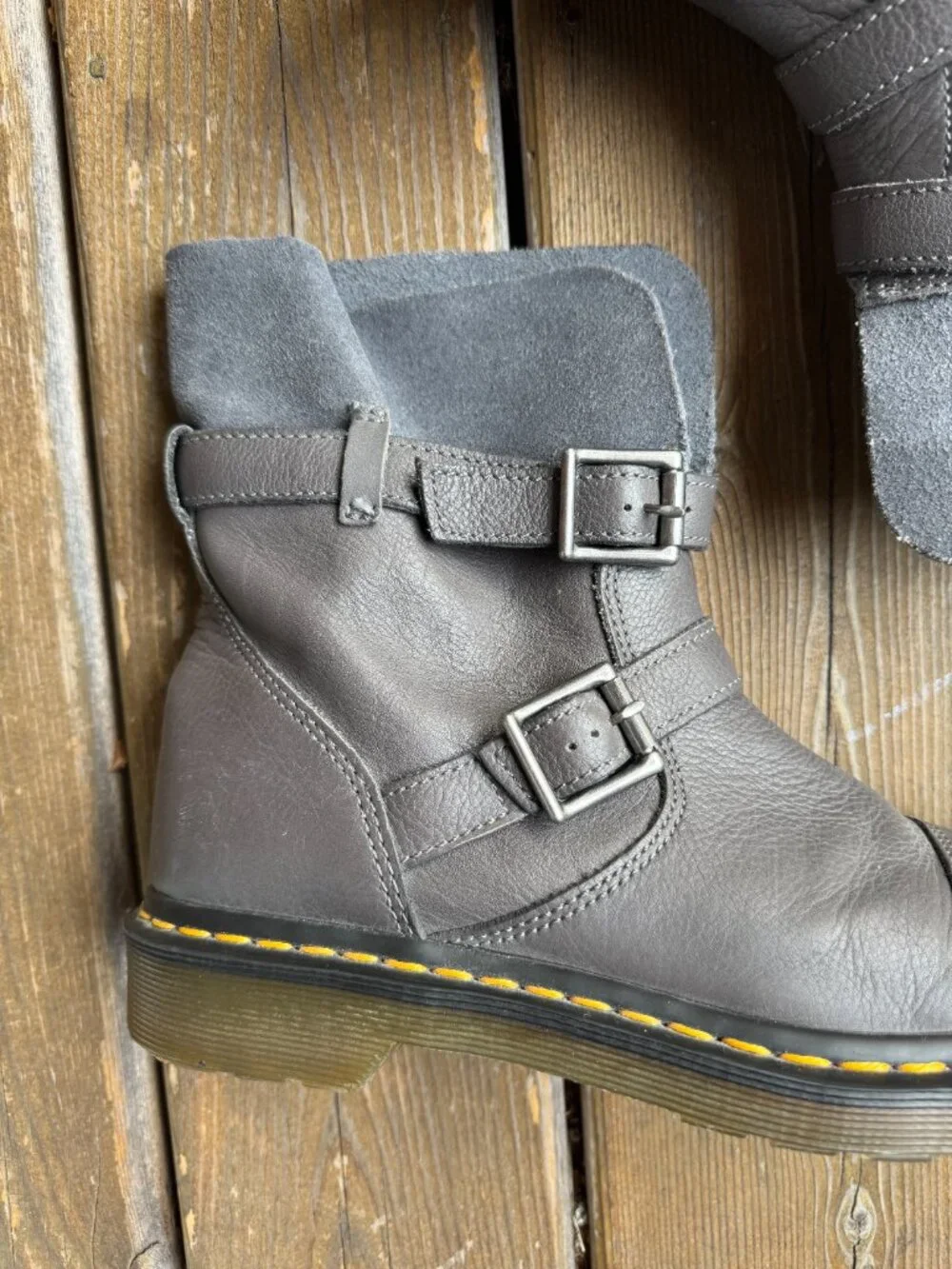Dr. Martens Gray Leather Kristy Buckle Fold Down Combat Boots in Women's 8/EU 39